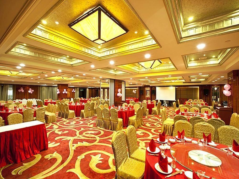 Friend Hotel Shanghaj Zewnętrze zdjęcie