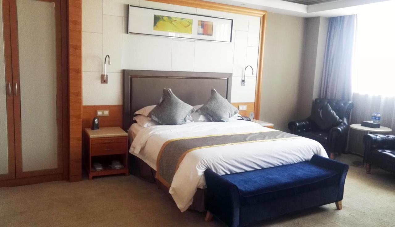 Friend Hotel Shanghaj Zewnętrze zdjęcie