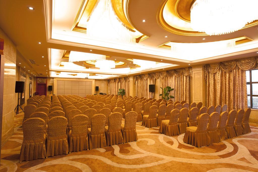 Friend Hotel Shanghaj Zewnętrze zdjęcie